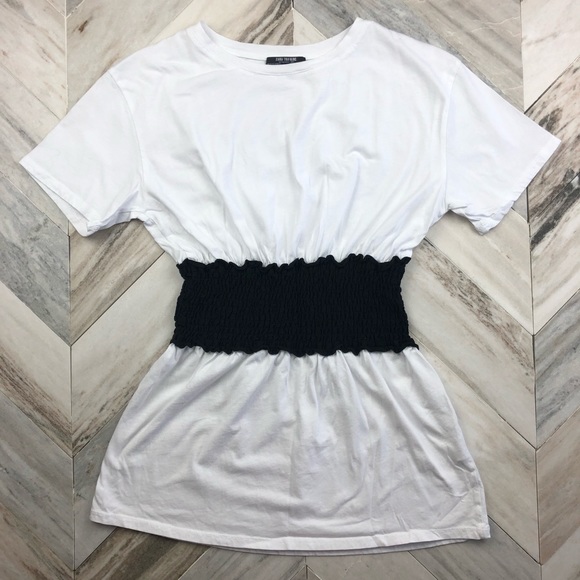 Zara Tops - Zara Trafaluc White Belted T-Shirt Size Medium